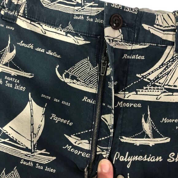 J. Crew Men's Boat Patterned navy blue Stanton Short Size 38 ships nautical sail - Picture 3 of 11